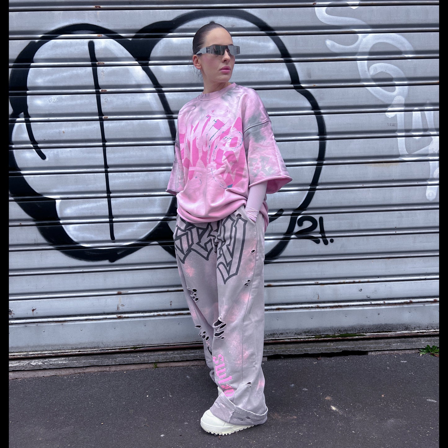 GRAFITY PINK T-SHIRT